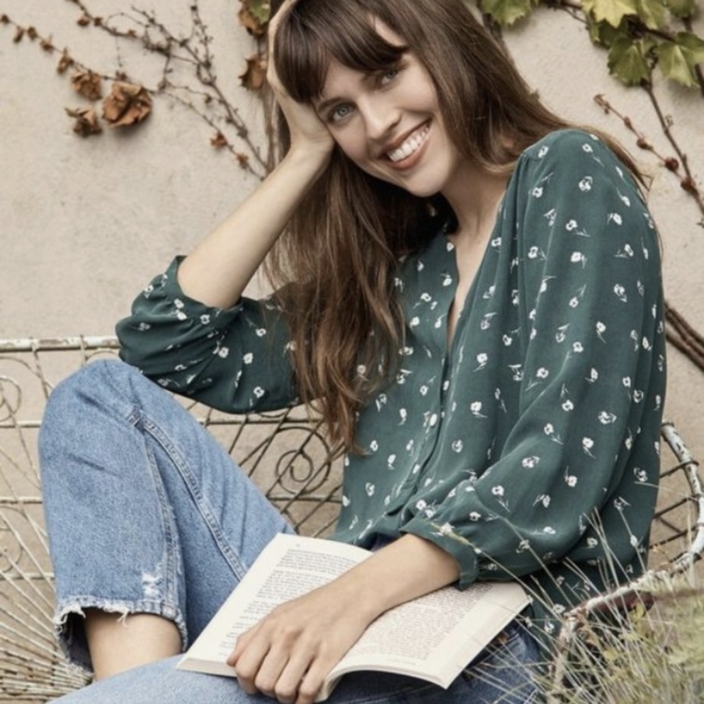 Amour Vert Amy Silk Floral Green Blouse